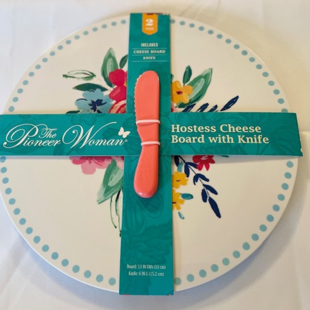 Pioneer Woman Hostess Cheese Board & Knife Set